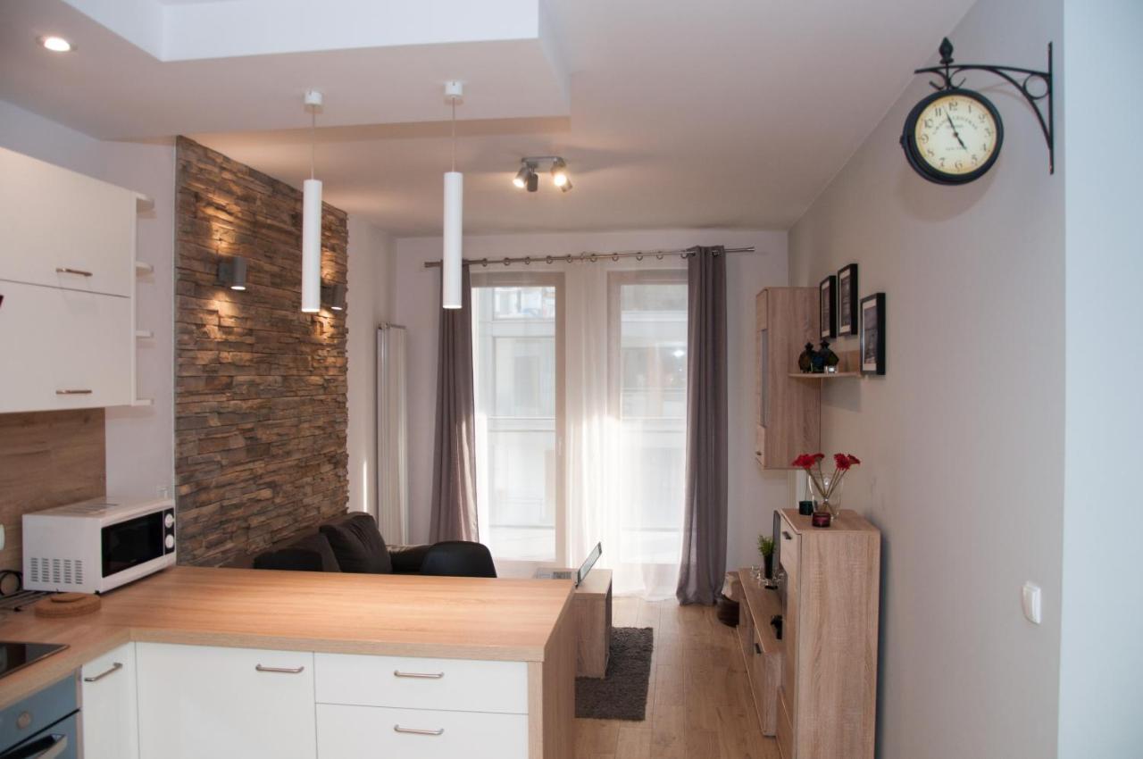Apartament Obrzezna 3 Deluxe Varşova Dış mekan fotoğraf